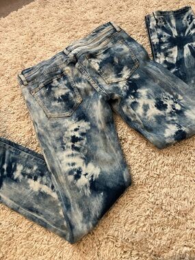 Anthropologie Tie-Dye Wash Blue Jeans